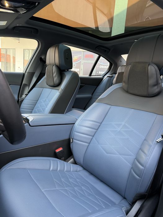 BMW i5 35L v nalichii