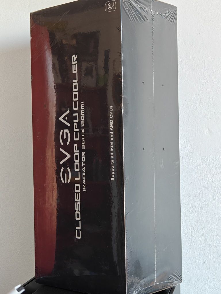EVGA CLC 360mm Водно Охлаждане / ЧИСТО НОВО