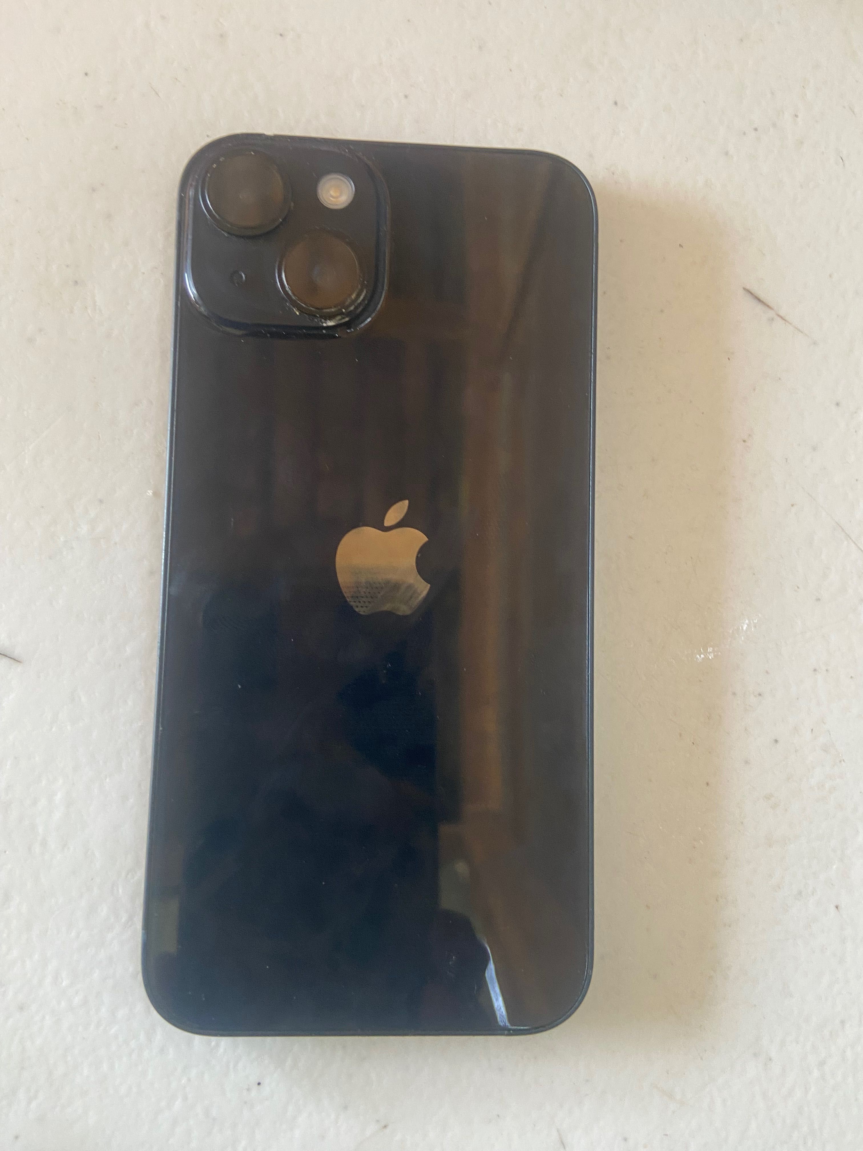 Vând iPhone 14 (accept și schimb)