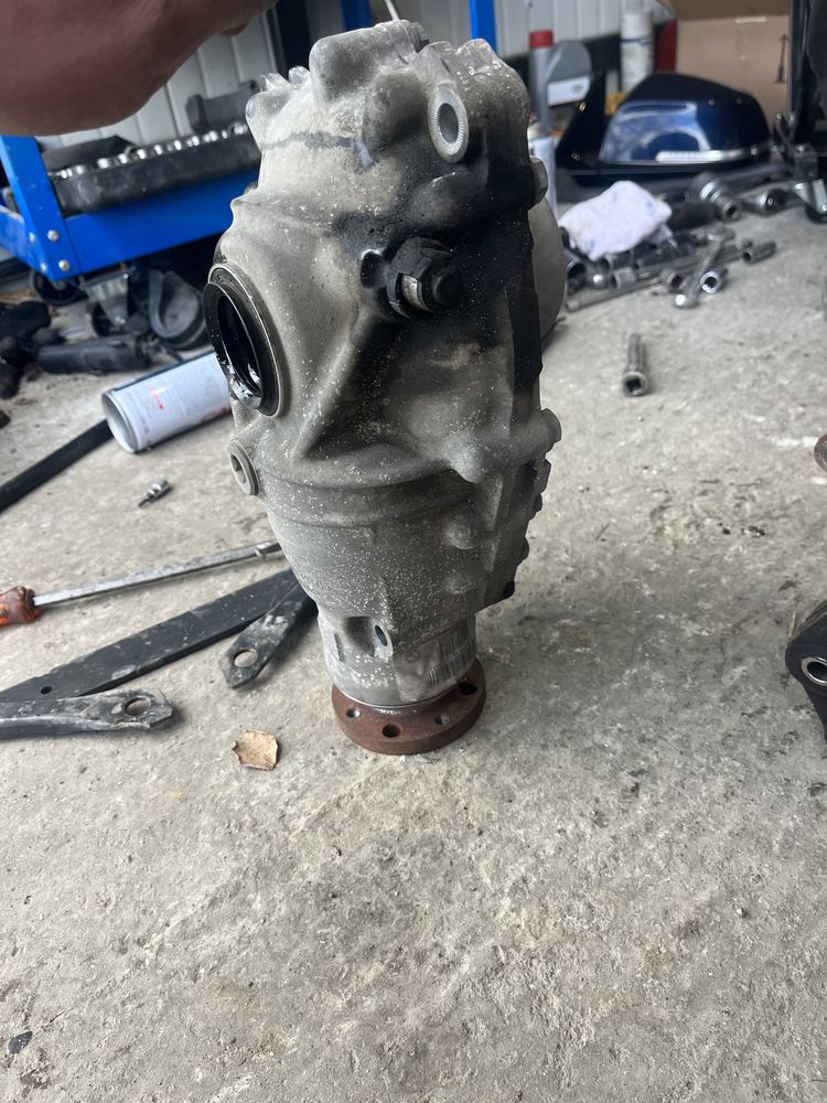 Преден диференциал 2.81 бмв 340их 330их 328их bmw 340ix 330ix 328ix