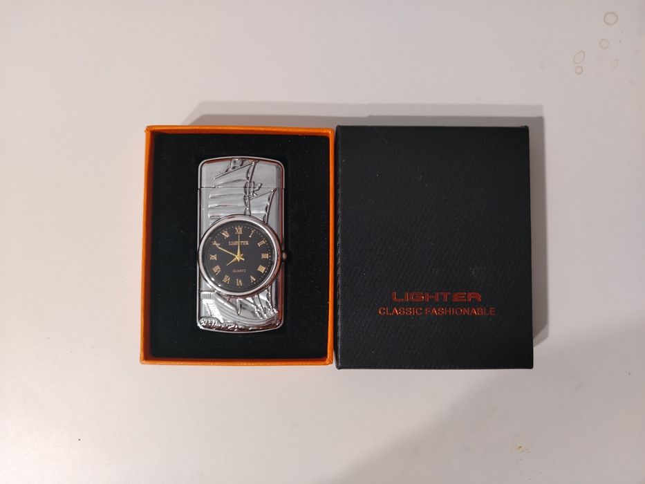 Продам классическую зажигалку