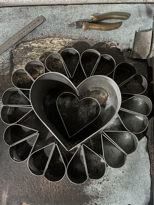 Tort qoliplar va gaz listlar zakazga yasaymiz