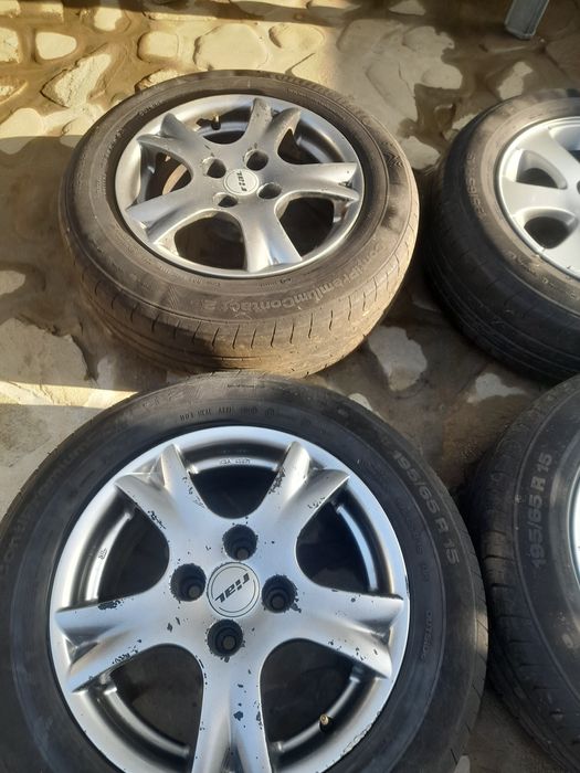 Jante al. Pe 15 ×108