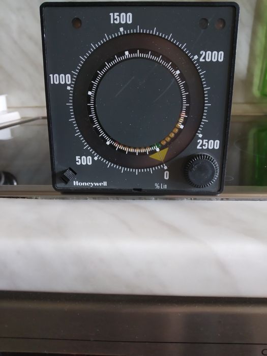 Терморегулатор за пещи