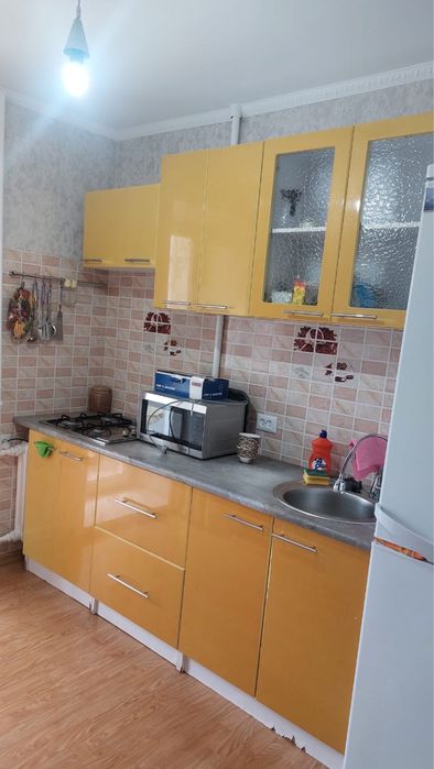 Продам Кухонный гарнитур