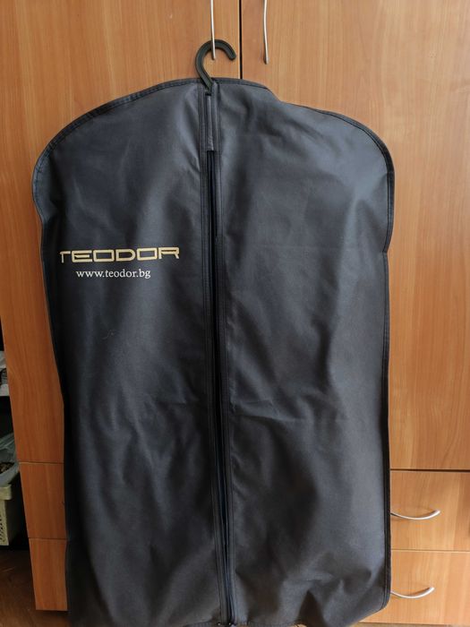 Абитуриентски костюм от модна къща “Теодор”