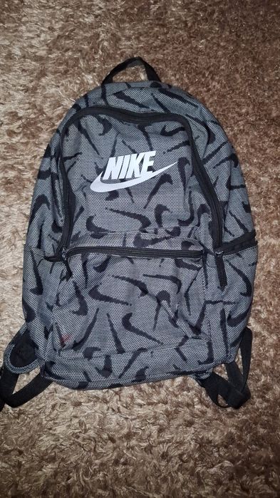 Vand Ghiozdan Nike