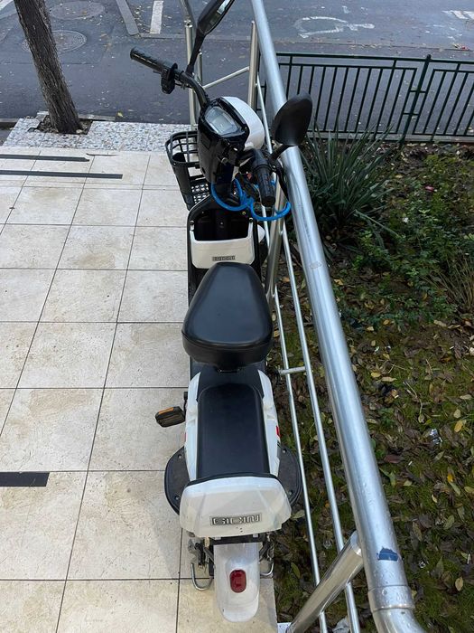 NDP Amanet NON-STOP Bld.Iuliu Maniu 69 SCUTER ELECTRIC (44612)