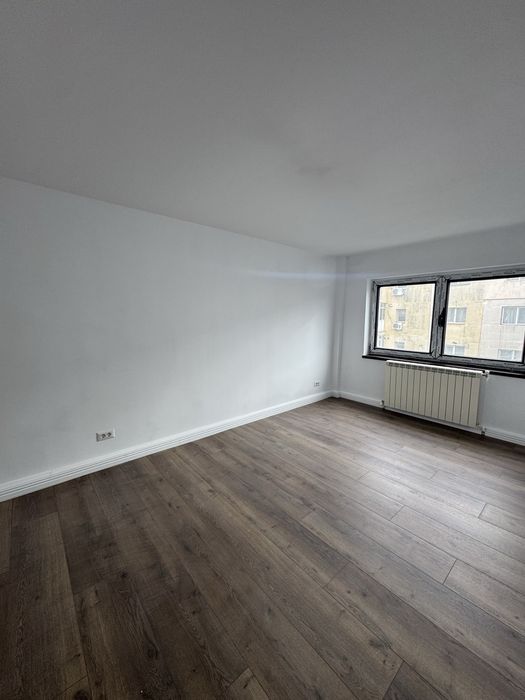 Apartament 3 camere decomandat renovat