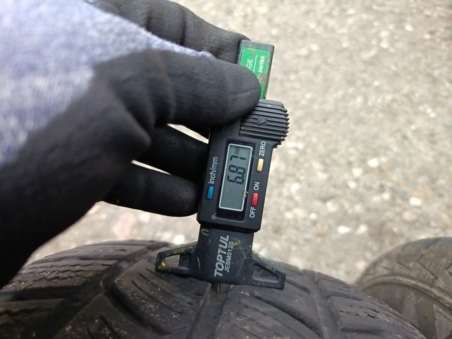 Anvelope MS iarna 235 65 16c continental 2018 5. 5-6.5mm