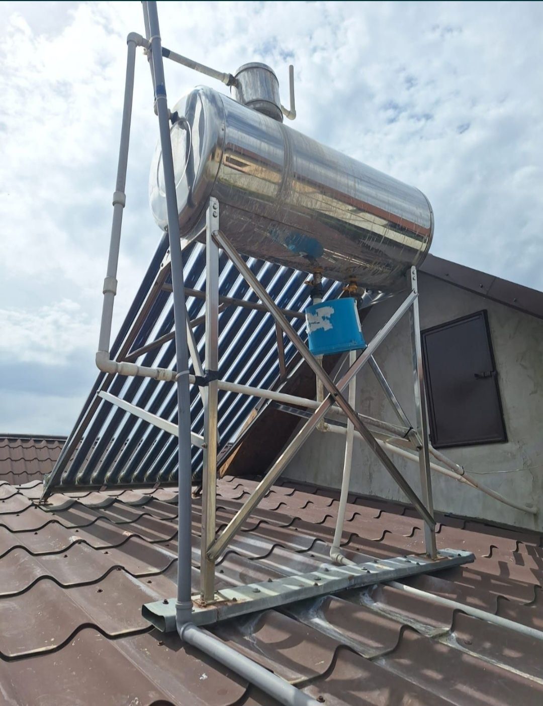 Panou solar apa calda
