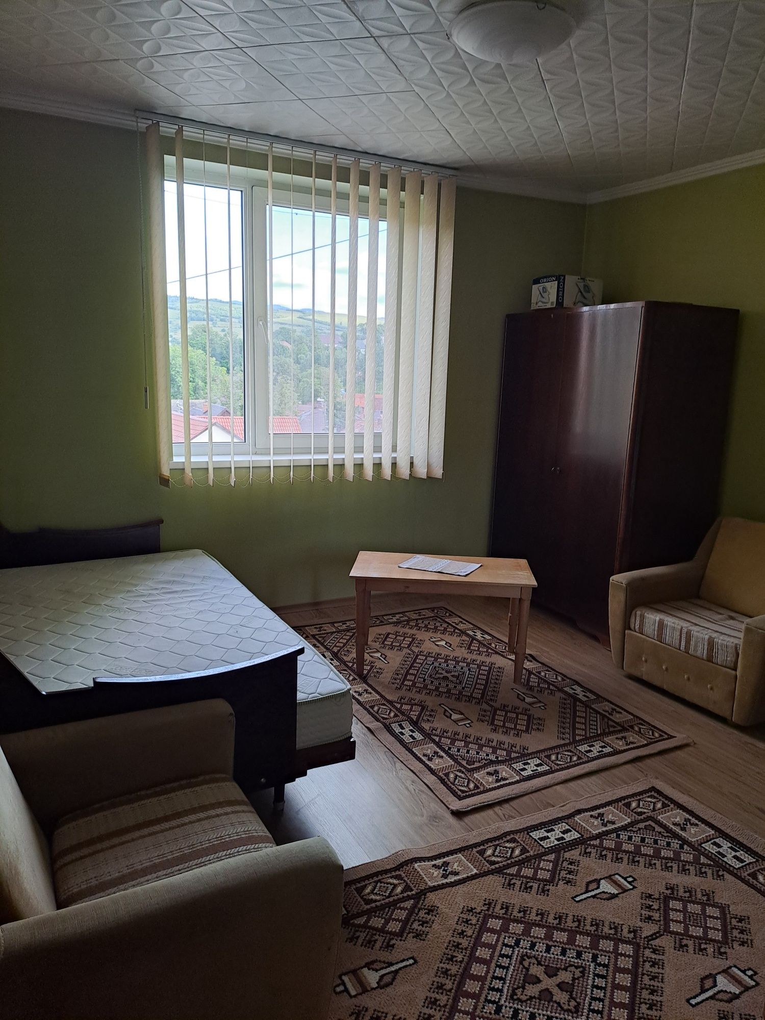 Vand apartament cu 2 camere