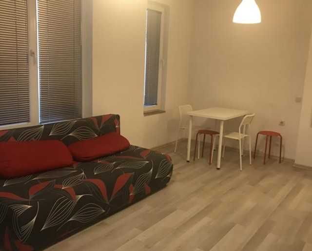 Дава се под наем Четиристаен апартамент в Пловдив, Център - 94 кв.м за 204 € - Снимка #3