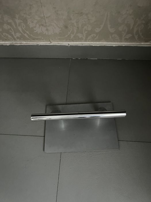 Suport picioare pentru salon de coafura