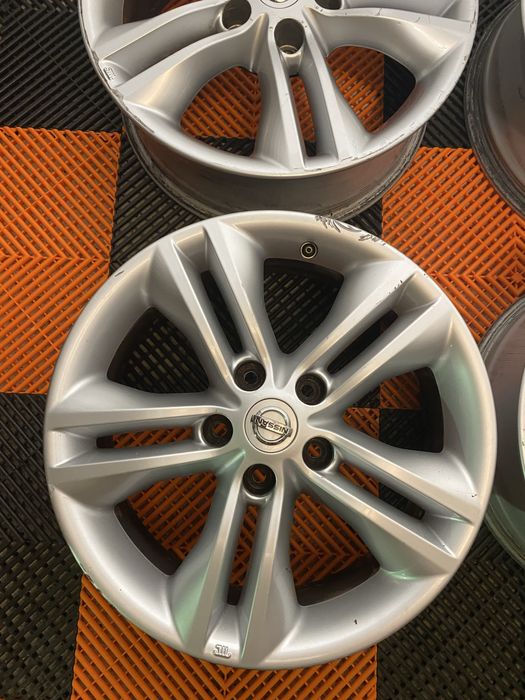 Jante originale Nissan Qasqai,X-trail,Juke, Dacia Duster pe 17