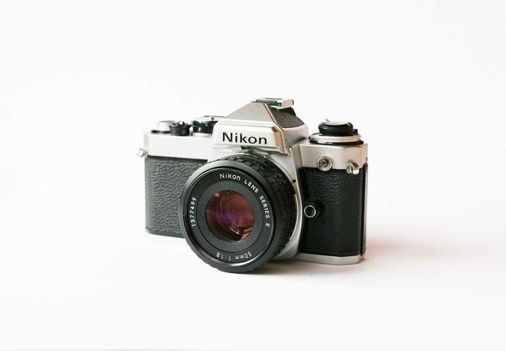 Nikon FE + Nikon 50mm f1.8 Series E