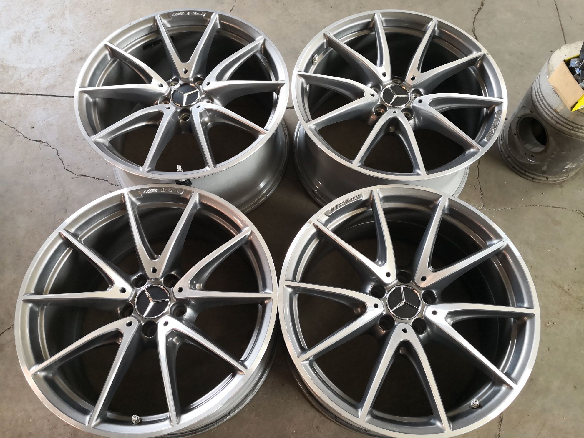 5х112 мерцедес е класа AMG 5x112 Mercedes e clasa 19 цола спорт пакет