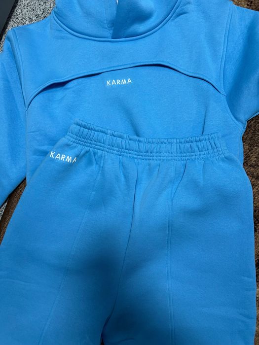 Продавам KARMA екип