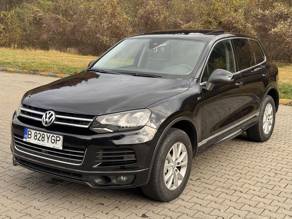 VW Touareg R-Line V6 3.0TDI 245cp 2014 usor avariat bara spate