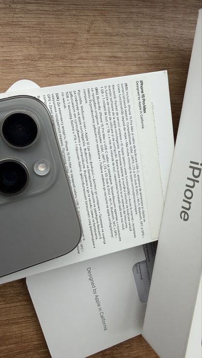 IPhone 15 Pro max-перфектен,без никаква драскотина!