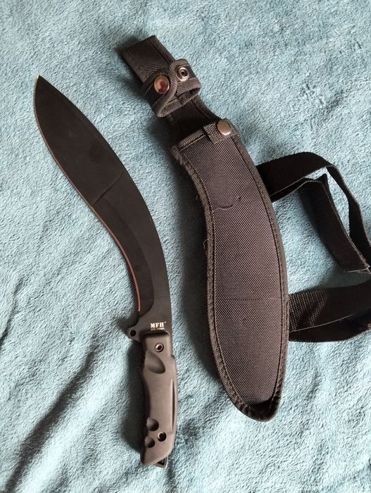 MFH Kukri negru cu toc