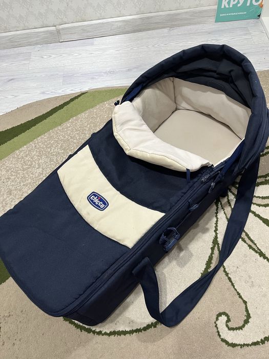 Переноска-люлька chicco