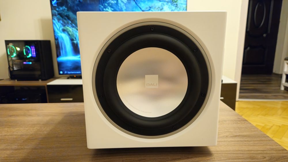 Нов субуфер DALI SUB E-9F White