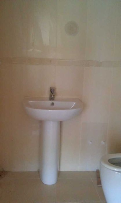 Аренда офис 316 кв. 7 кабинетов 9 у.е за кв.м ул.Беруний Чорсу