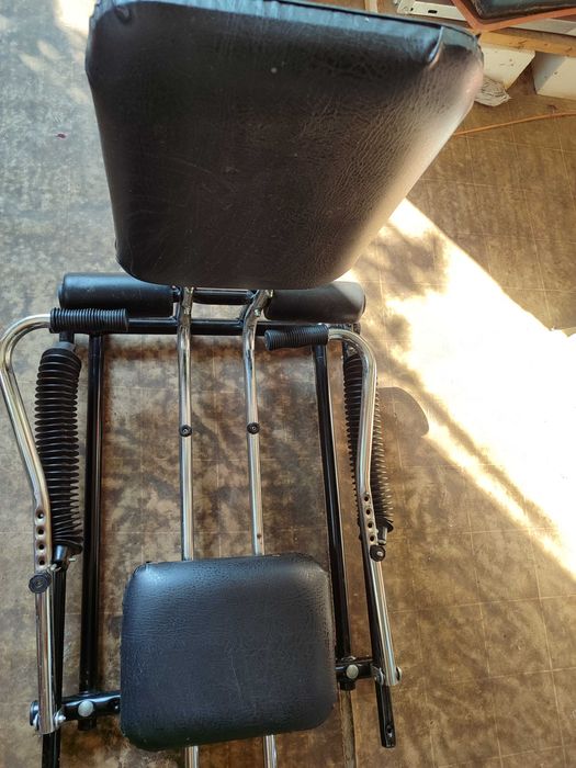 Vand aparat multifunctional de gimnastica