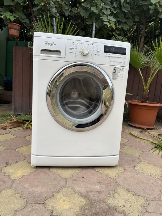 Vând masina spalat whirpool 7 kg
