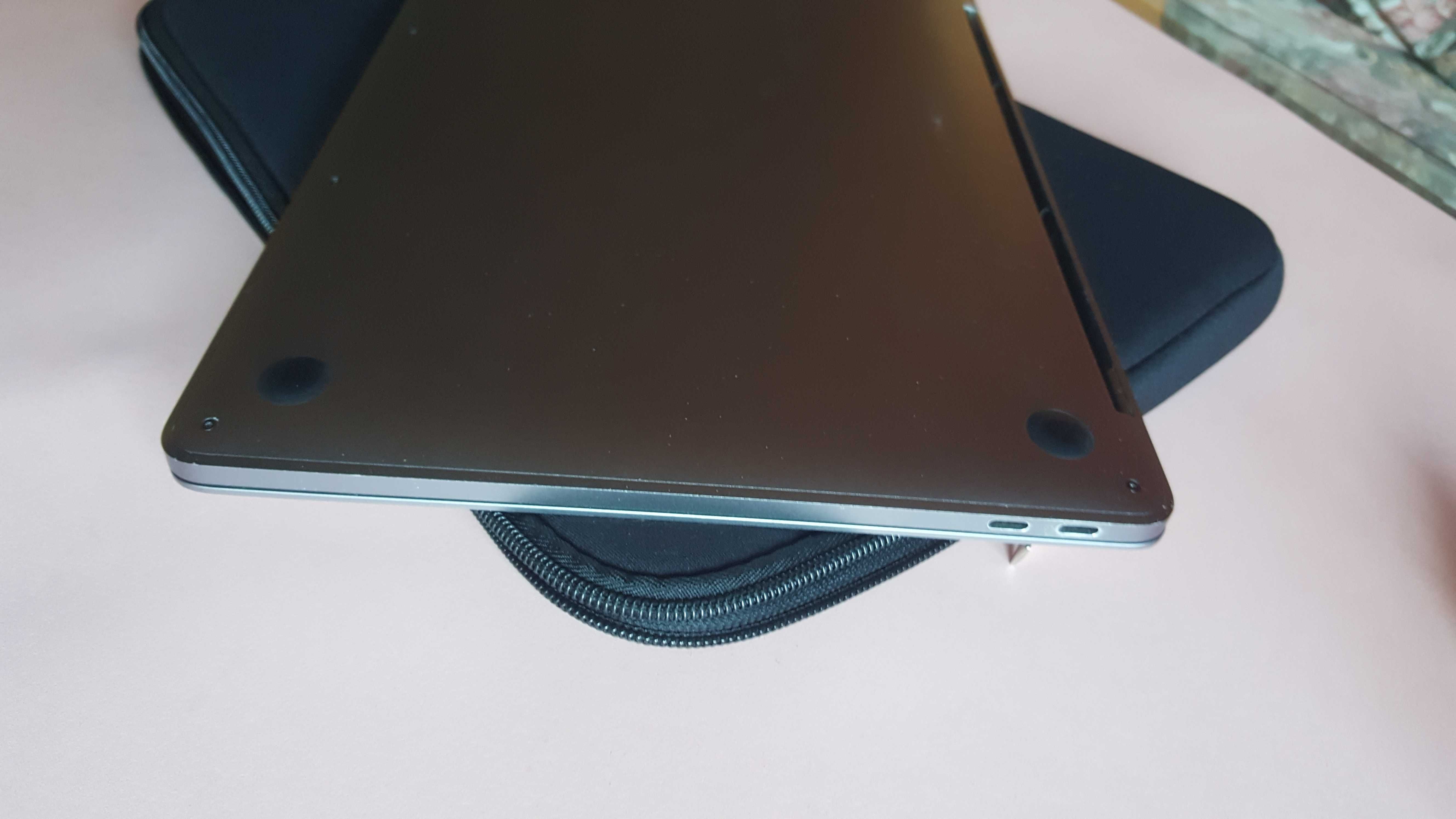 Macbook Pro 13 2017 16ram/512Gb