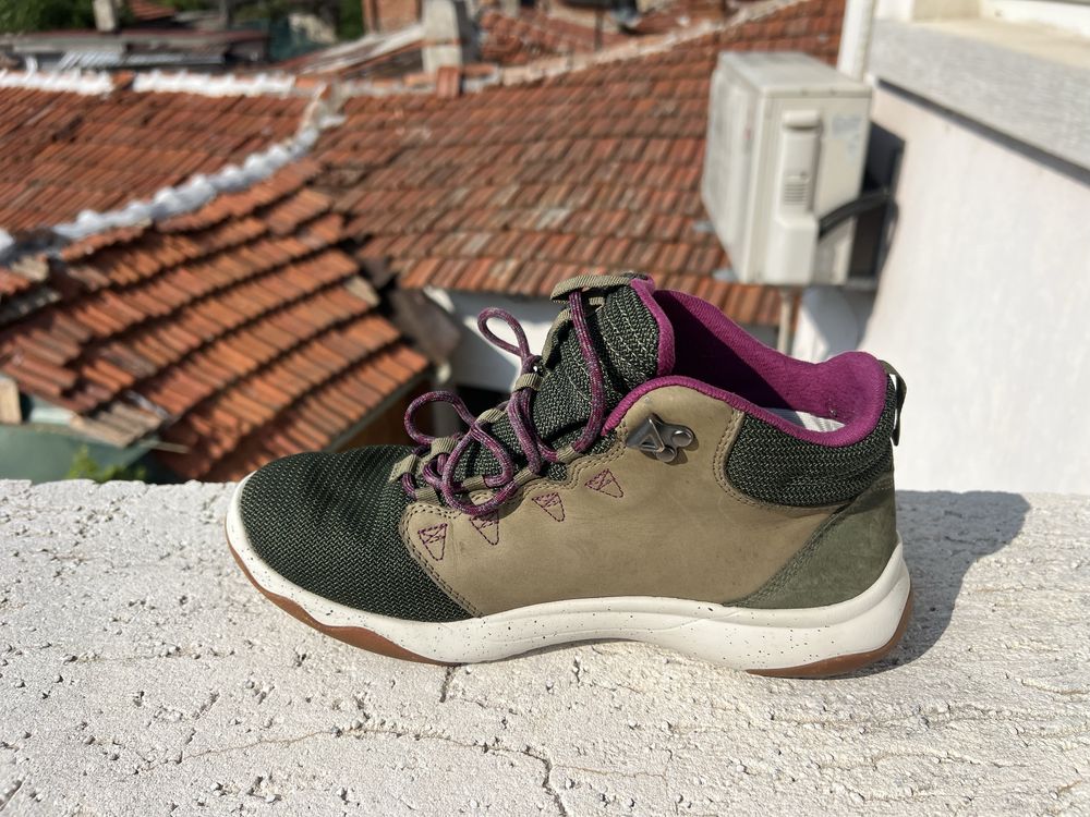 Teva Waterproof 41