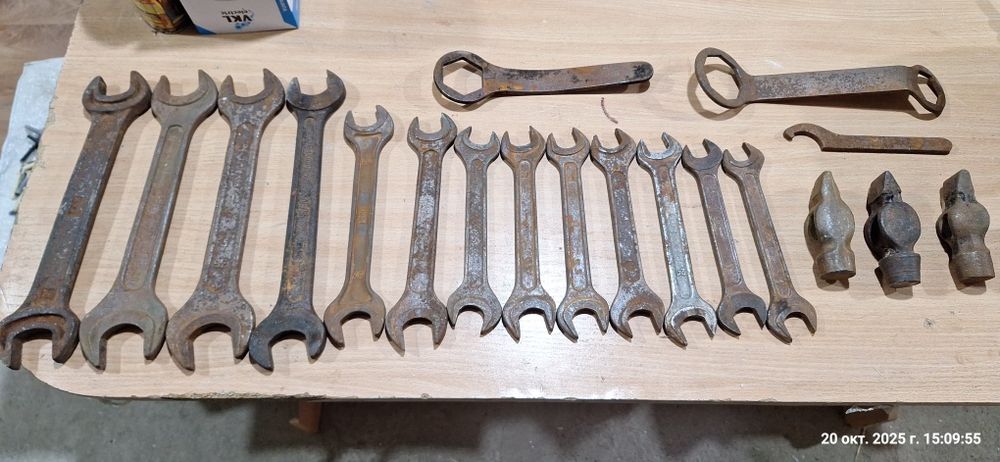 Продам рожковые ключи Б/у со времен СССР.