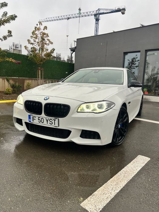 BMW M5 BMW f10 M550d 381 cai stare perfecta 3 butoane plafon alcantara