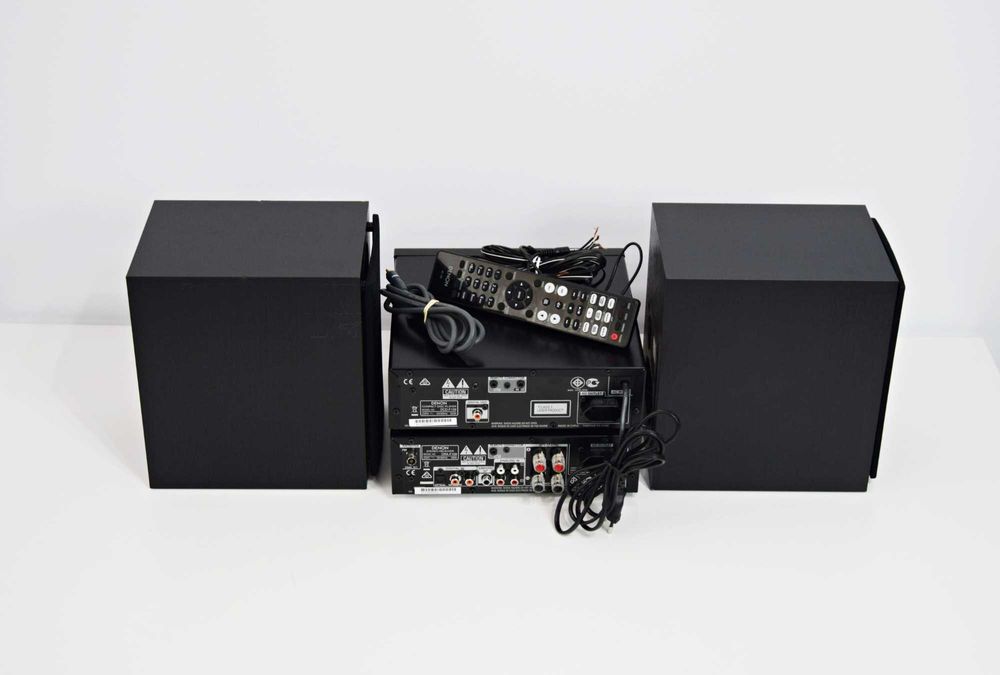 MiniSistem Denon D-F 109, amplificator + cd player + boxe