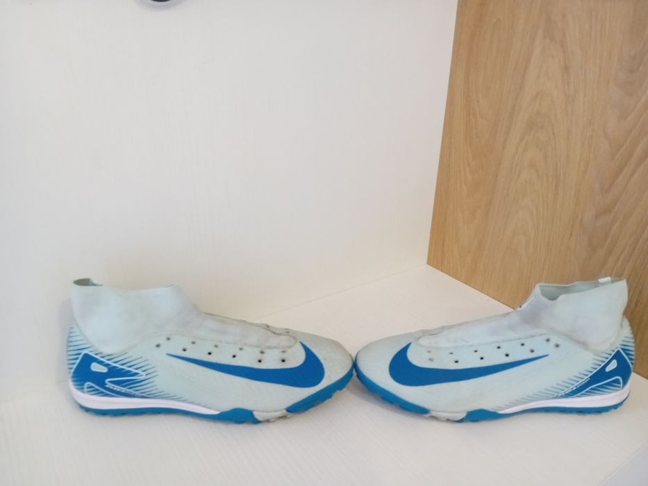 Стоножки за футбол Nike mercurial 41 номер