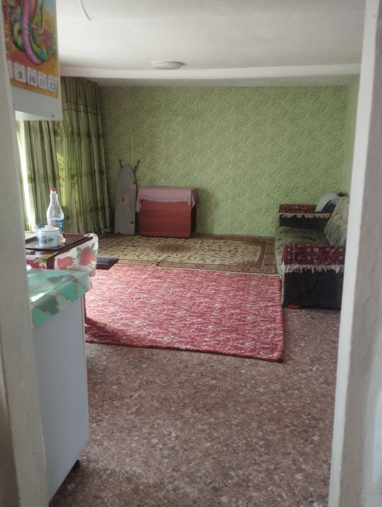 Продаётся дом на первом микрорайоне