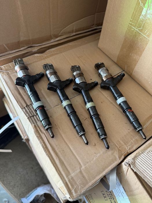 Дюзи за Toyota 120 ПЕРФЕКТНИ!