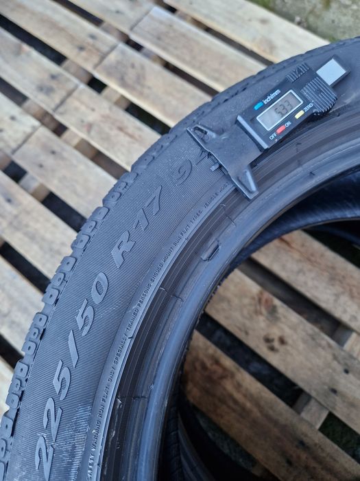 2anvelope iarna 225 50 17 Pirelli