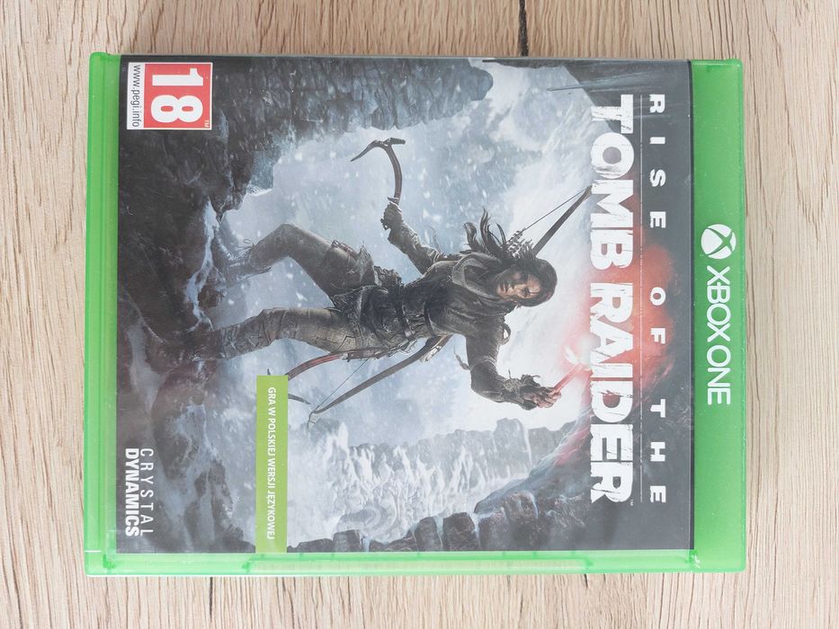 Vând consolă Xbos One S, 1TB