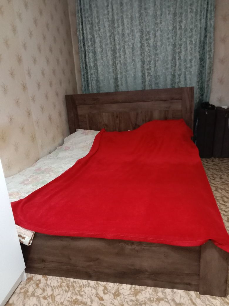 Продается кровать