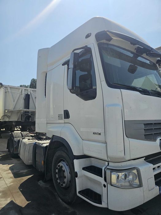 Renault Premium 2013 Cutie  Manuala