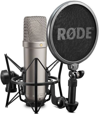 Студийный микрофон в отличном состоянии Rode NT1 A