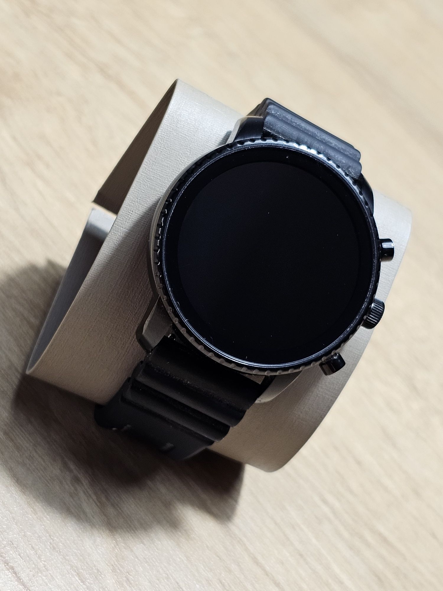 Smartwatch Fossil Explorist Gen 4