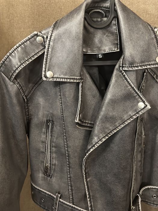 Сиво промазано кожено яке