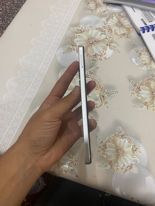 Infinix HOT  60i
