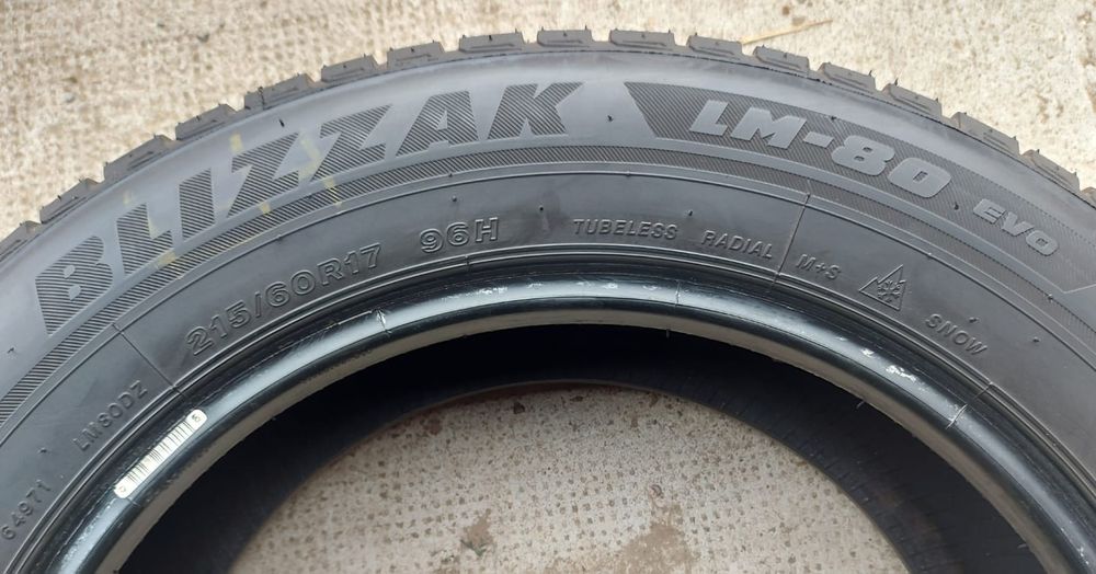Set 2buc 215/60 R17 96H Bridgestone Blizzak LM-80 EVO M+S iarnă