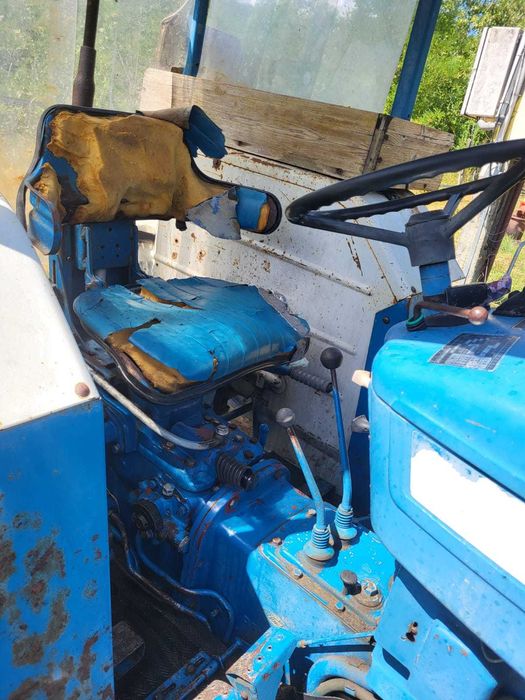 Vand Tractor Ford 3600 stare foarte bună, gata de lucru