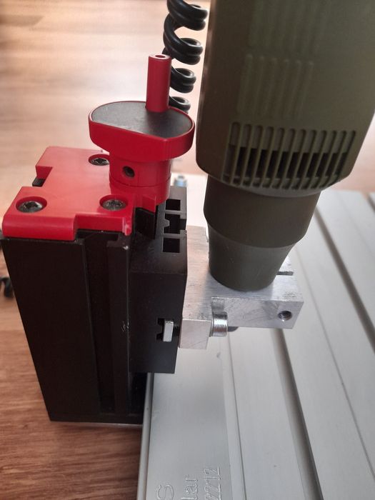 Masa frezare aluminiu cu freză Proxxon NOUĂ  !!