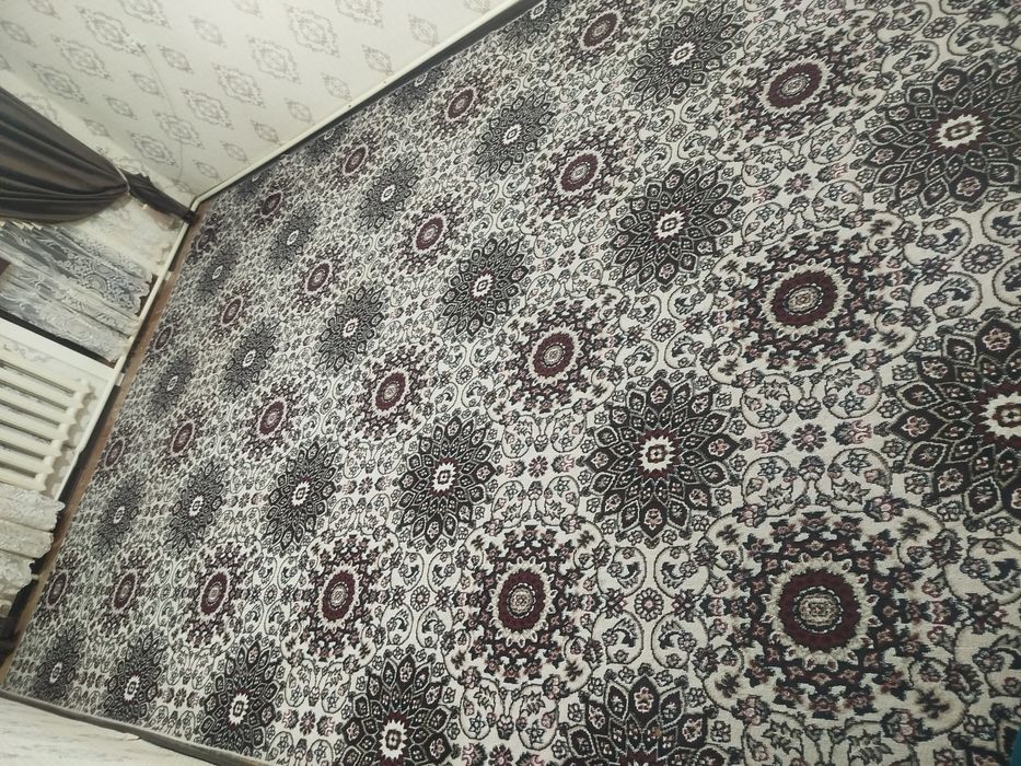 Гилам сотилади зор холлатда